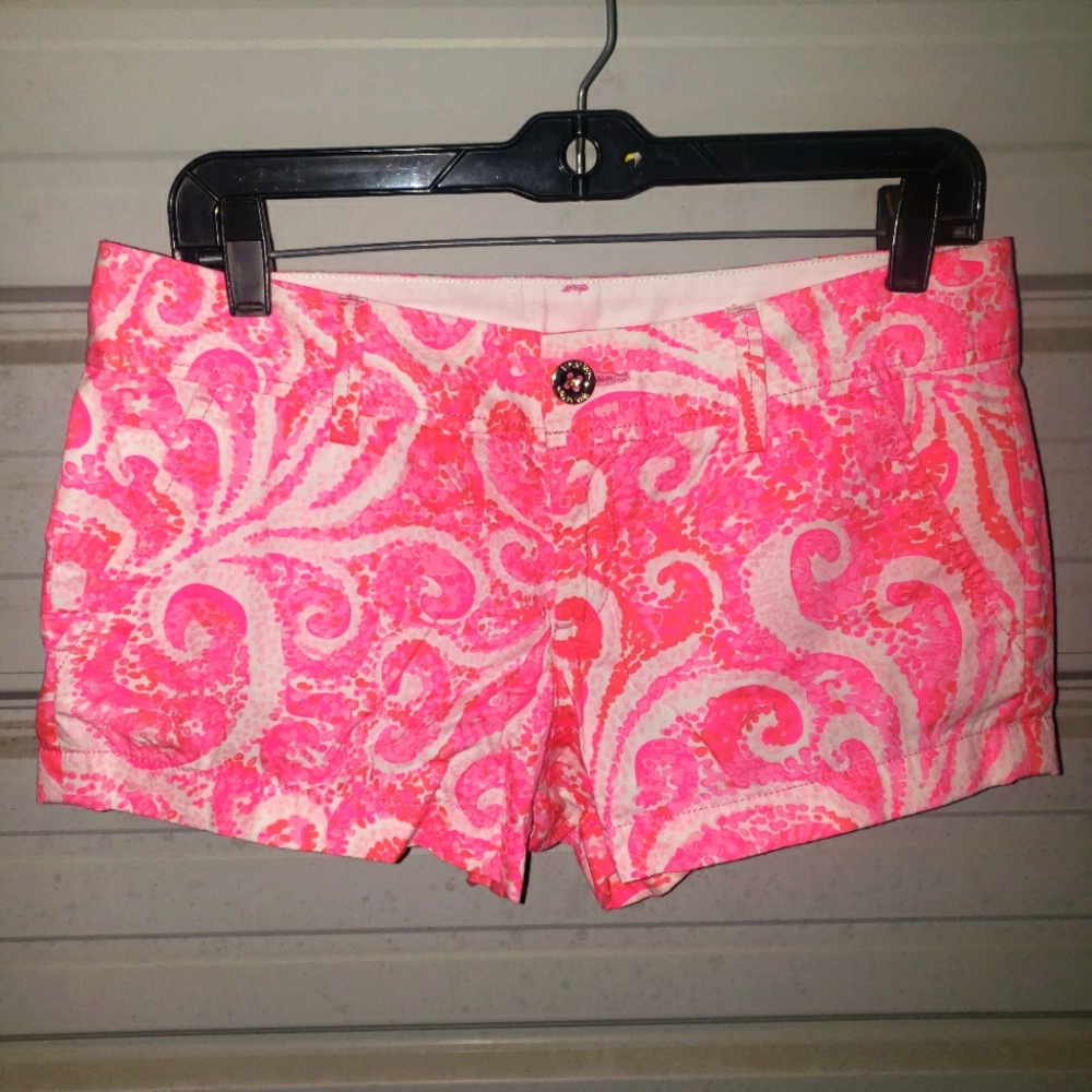 Size 4 Lilly Pulitzer Pink The Walsh Shorts Paisely Print